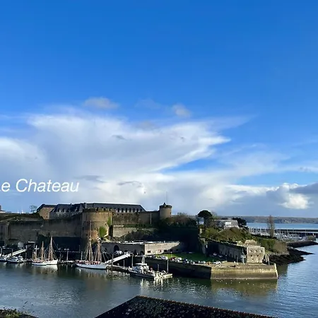 Le Panoramique Vue Sur La Rade Pour Ce Beau T3 Apartment *